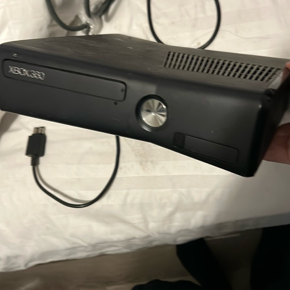 Xbox 360 Black still works